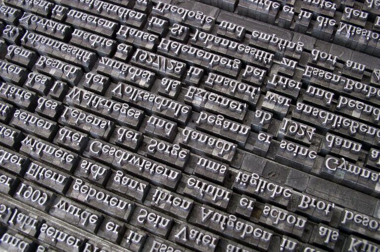 9 Design Considerations for Bilingual Maps That Enhance Visual Clarity
