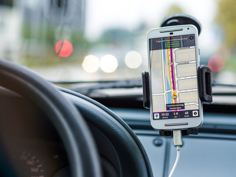 10 Best Outdoor GPS Devices for Field Mapping That Improve Precision