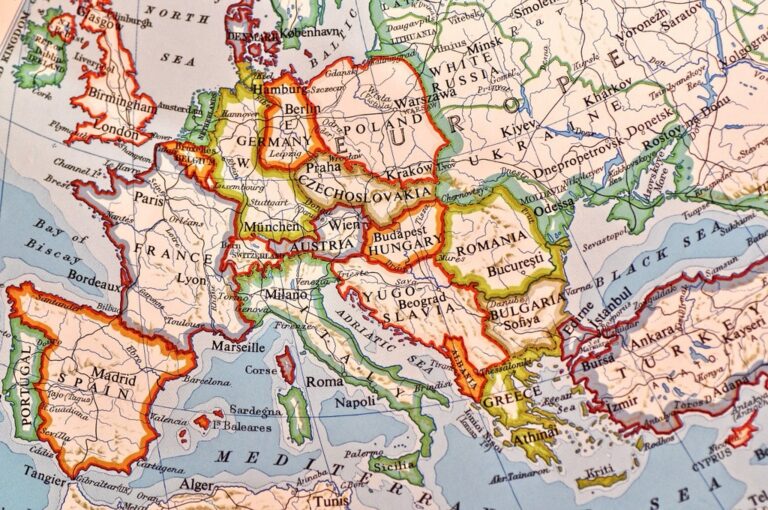 8 Ways Culture Influences Map Design: Hidden Stories Behind Global Cartography