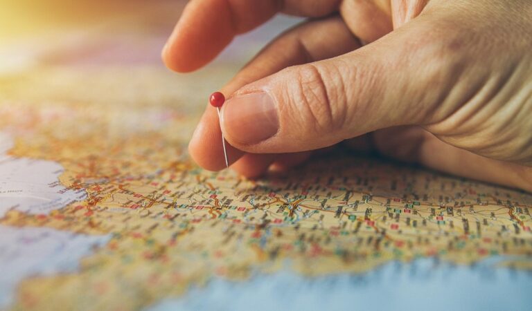 11 Visual Storytelling in Cartography Tips That Transform Digital Maps