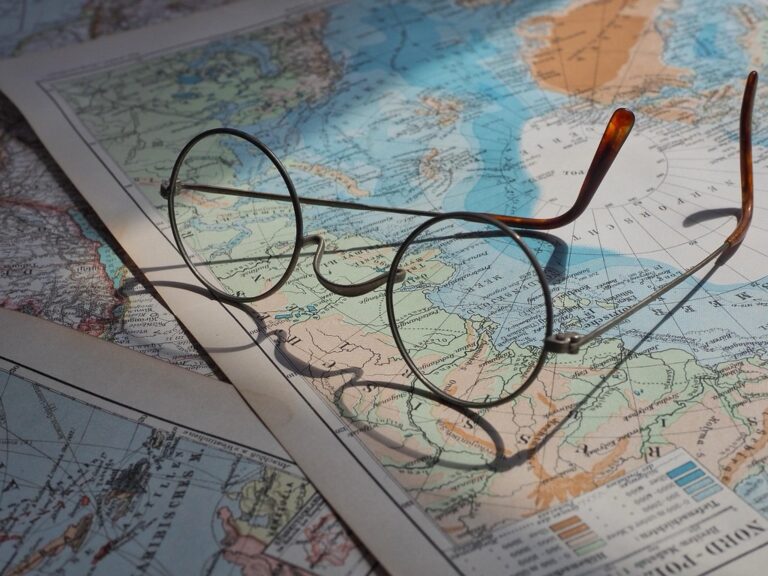 9 Map Projection Styles That Transform How We See Our World