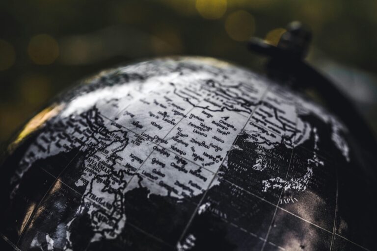 8 Cultural Narratives in Cartographic Design That Shape Our World Today