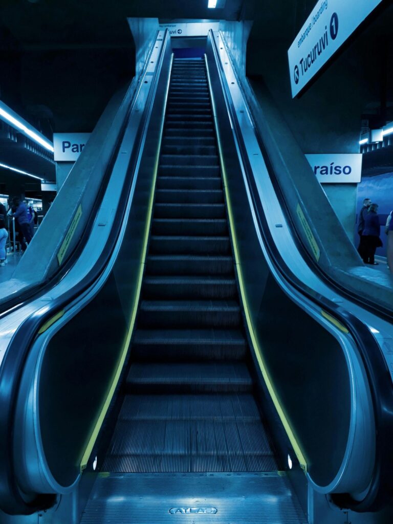 11 Multi-Layered Subway System Design Strategies That Maximize Urban Flow
