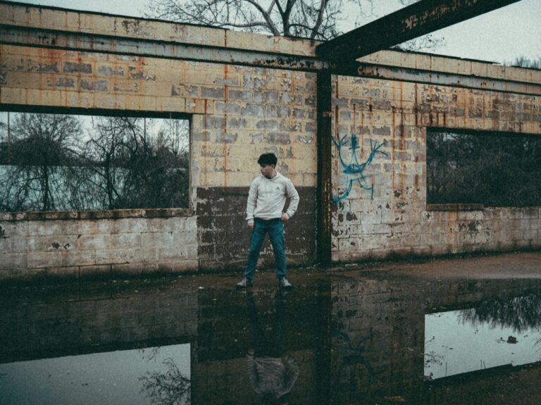 5 Essential Rules of Urbex You Must Know