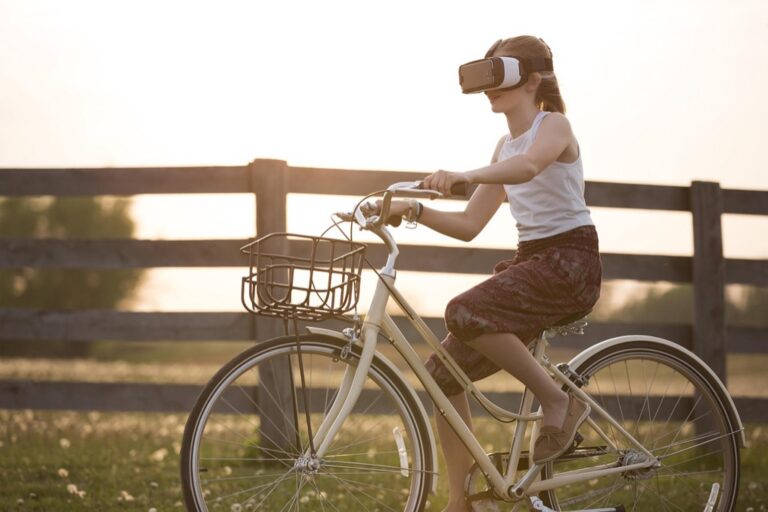 5 Ideas for Creating Immersive Geological Mapping Experiences