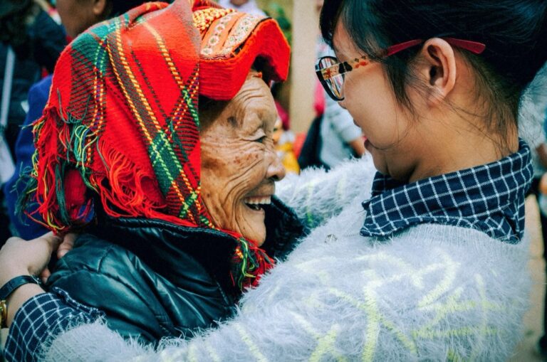 7 Cross-Cultural Mapping Ideas That Transform Communities