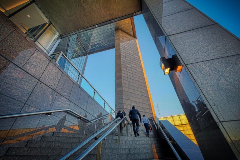 6 Ways Urban Development Impacts Map Relevance and Digital Accuracy
