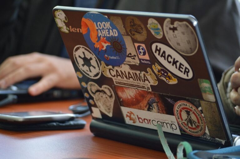 7 Funding Models for Open-Source Mapping Initiatives That Scale