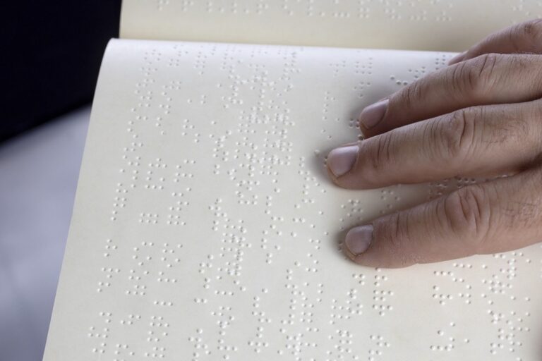 6 Ideas for Developing Tactile Maps for Transit That Transform Access