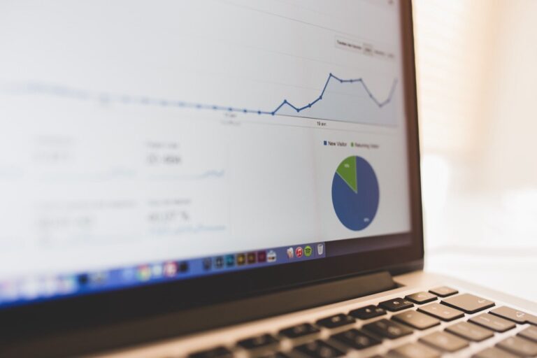 6 Interactive vs Static Data Presentation Ideas That Transform Analysis