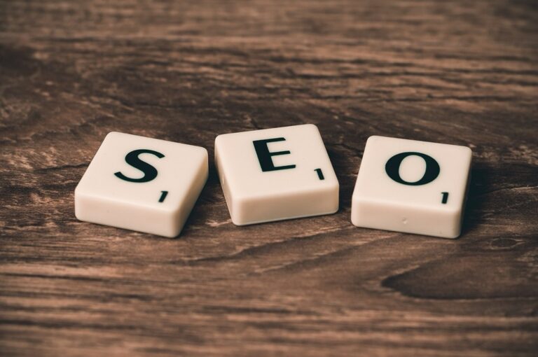7 Pros and Cons of Static vs Dynamic Maps That Transform Digital Strategy